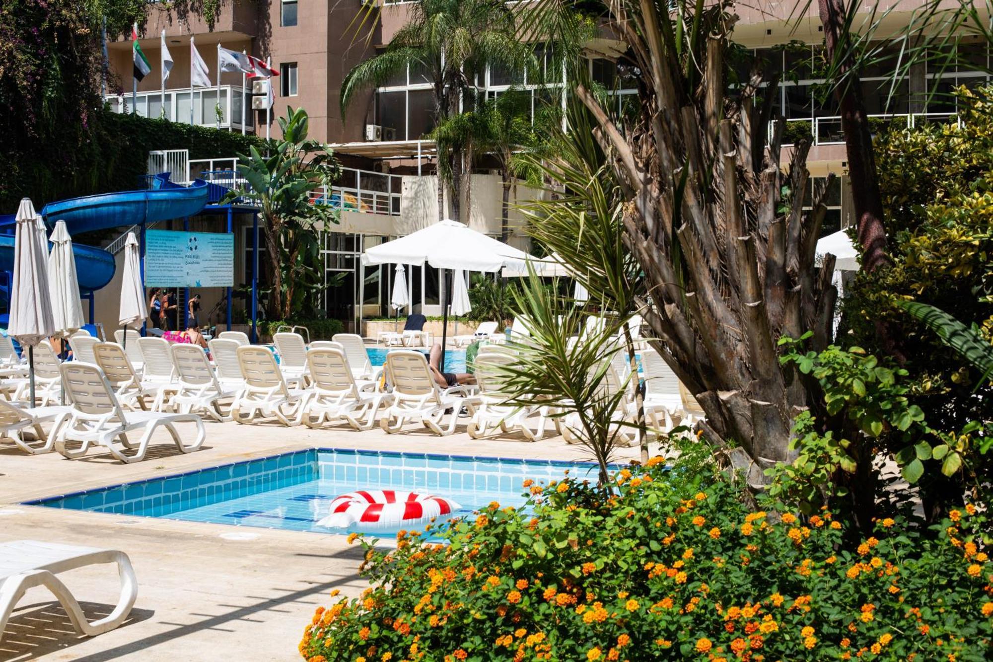 Cosmopolitan Hotel Beirut Bagian luar foto